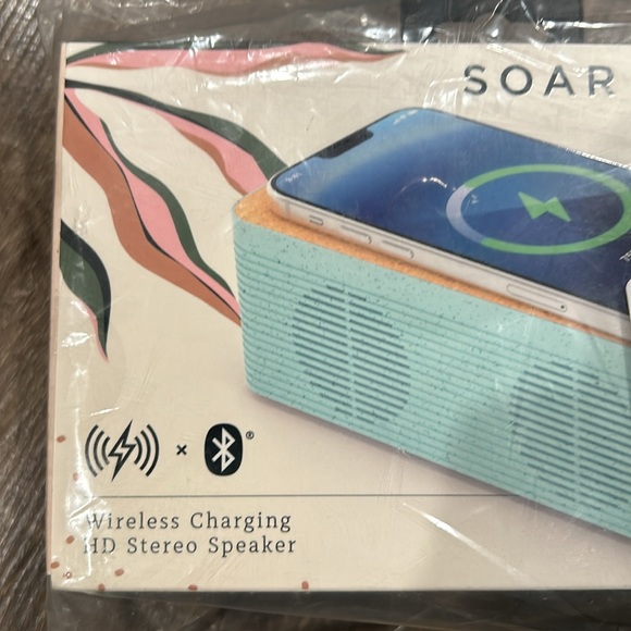 SOAR Eco-Friendly Wheat Fiber Wireless Charging Hub Bluetooth Speaker - Picture 8 of 8